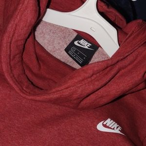 Large women's Nike hoodie